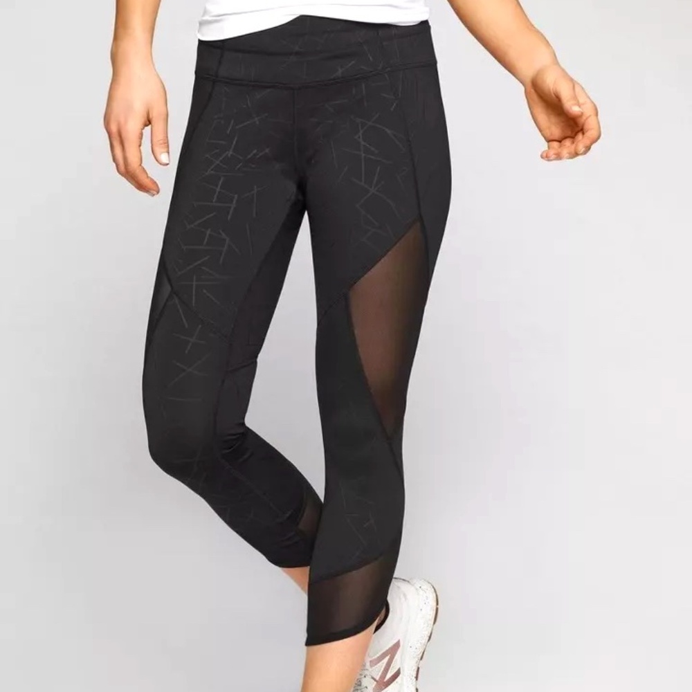 NWT Athleta Sonar Capri XL Black